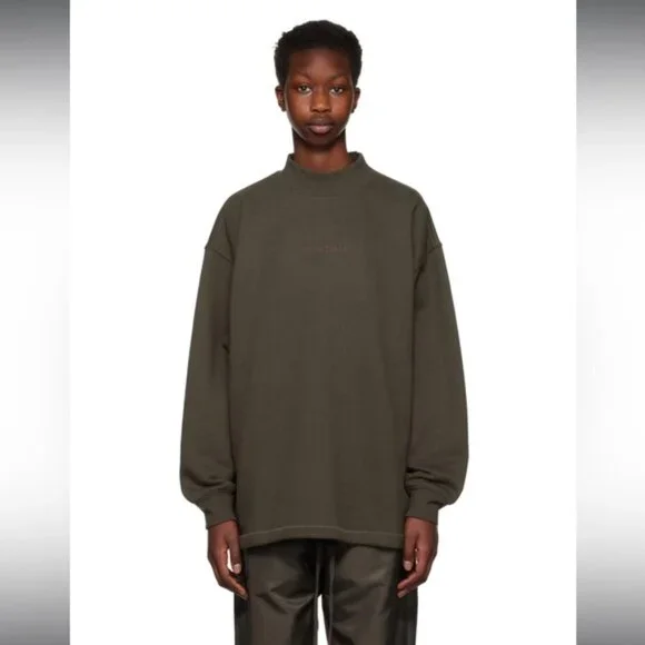 NWT Fear of God Essentials Relaxed Mock Neck Sweatshirt in “Wood” - Picture 4 of 10